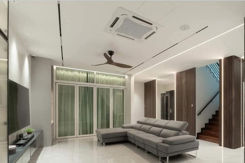 CYD plaster ceiling craftsmanship — modern residential ceiling